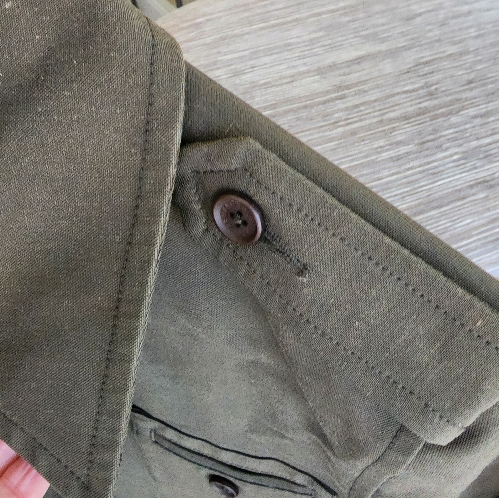 EUC- Armani Exchange- trench coat. Olive green. Size XS - Picture 9 of 9